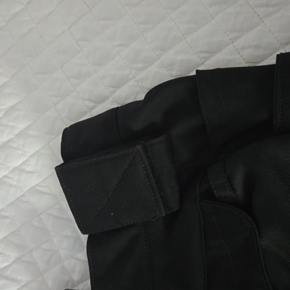 Pants - Picture 8 of 11